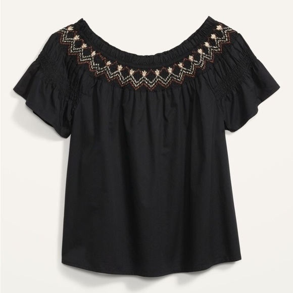 NWT! Black Smocked Off-the-Shoulder Flutter-Sleeve Top - Size Small💕 - Picture 2 of 2